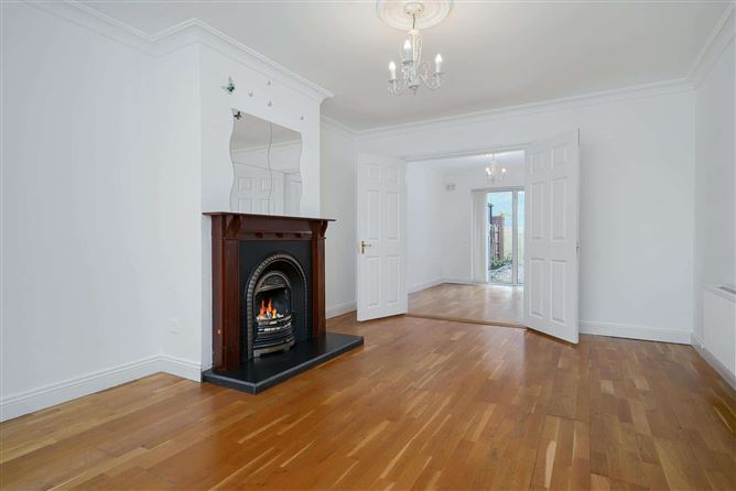 15 Ellensborough View, Kiltipper, Dublin 24