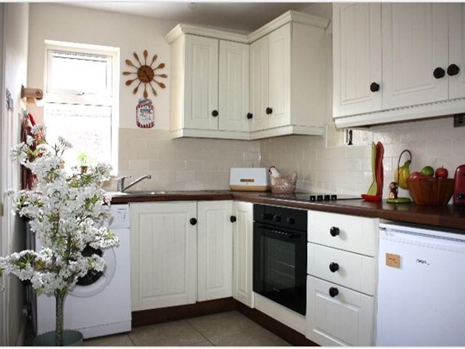 Stone Cottage, Old Galway Road, Loughrea, Co. Galway