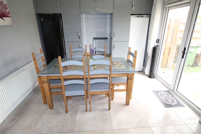 93 Ballin Rí, Tullamore, Offaly