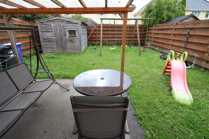 93 Ballin Rí, Tullamore, Offaly