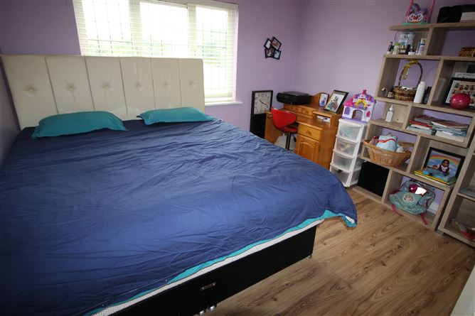 93 Ballin Rí, Tullamore, Offaly