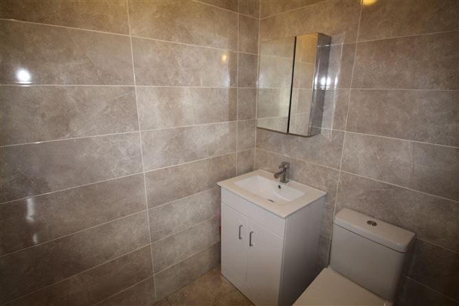 93 Ballin Rí, Tullamore, Offaly