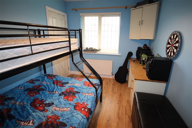 93 Ballin Rí, Tullamore, Offaly