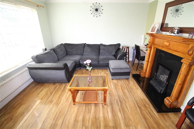 93 Ballin Rí, Tullamore, Offaly