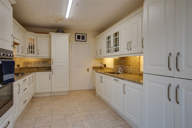 4 Edenbrook Drive, Rathfarnham, Dublin 14