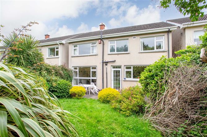 14 Ardeevin Court, Lucan, Dublin