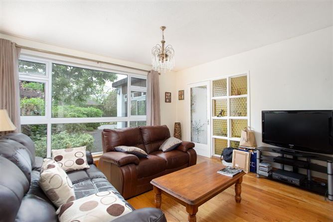 14 Ardeevin Court, Lucan, Dublin