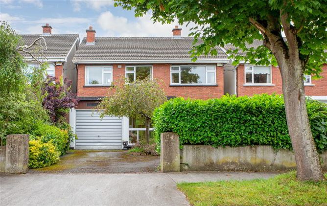 14 Ardeevin Court, Lucan, Dublin
