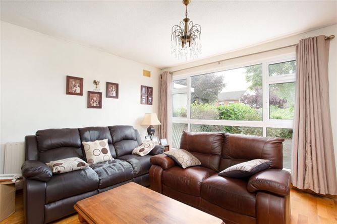 14 Ardeevin Court, Lucan, Dublin