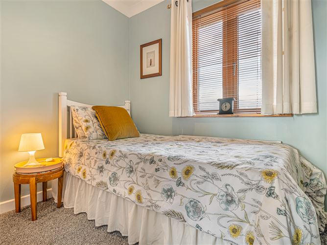 33 Radharc an Chaislain , Naas, Kildare