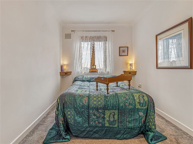 33 Radharc an Chaislain , Naas, Kildare
