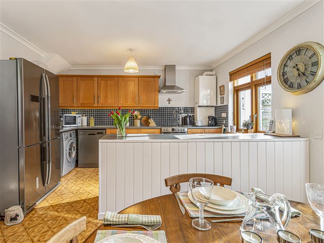 33 Radharc an Chaislain , Naas, Kildare