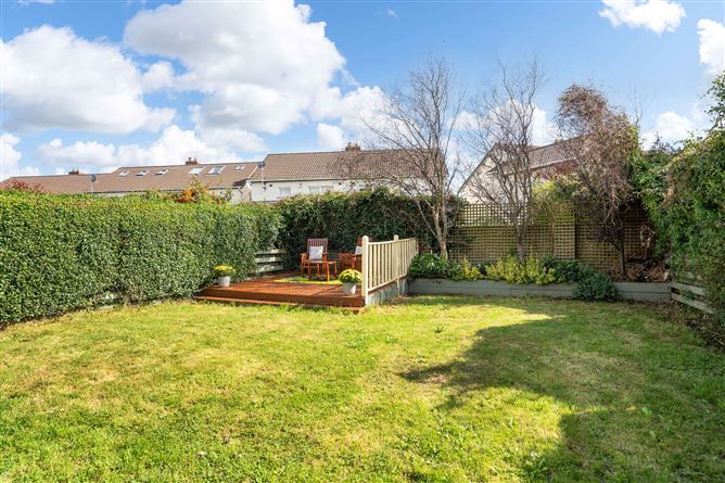 50 Glencairn Lawn, The Gallops, Leopardstown, Dublin 18