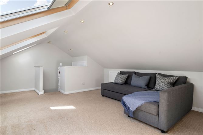50 Glencairn Lawn, The Gallops, Leopardstown, Dublin 18