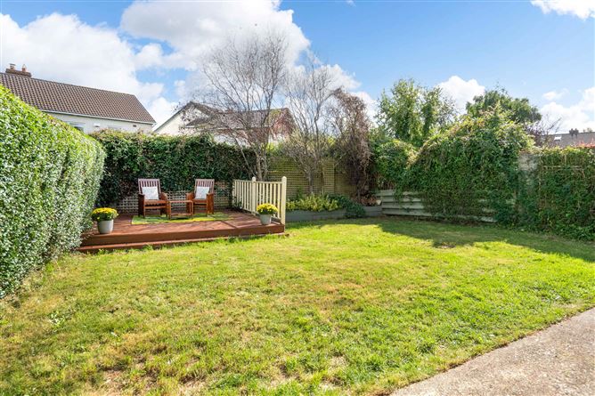 50 Glencairn Lawn, The Gallops, Leopardstown, Dublin 18