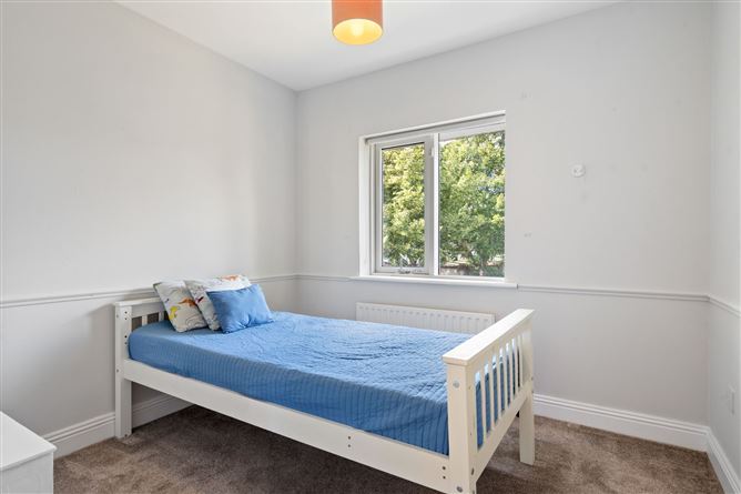 50 Glencairn Lawn, The Gallops, Leopardstown, Dublin 18