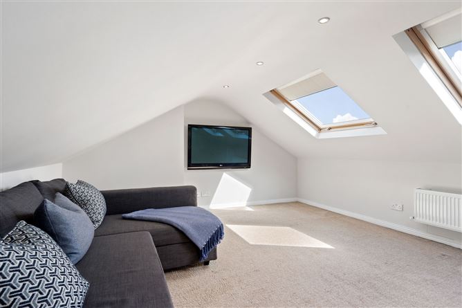 50 Glencairn Lawn, The Gallops, Leopardstown, Dublin 18