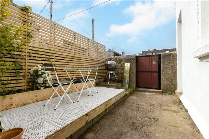 1 Augustine Villas, Meath Place, Bray