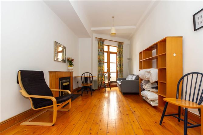 Apartment 177, The Oaks, Winter Garden, Pearse Street, Dublin 2, County Dublin