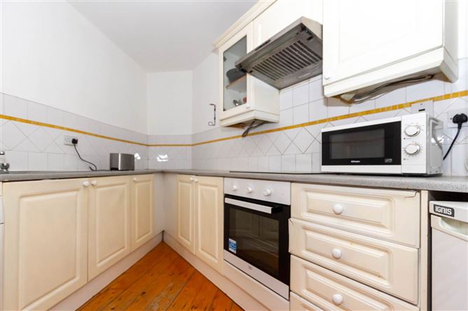 Apartment 177, The Oaks, Winter Garden, Pearse Street, Dublin 2, County Dublin