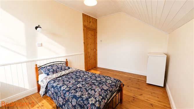 https://photos-a.propertyimages.ie/media/3/4/8/4986843/d84968c3-a31e-4dce-84e1-646f23551560_l.jpg