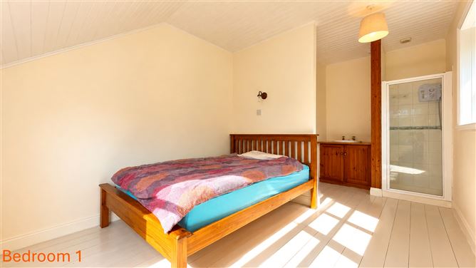 https://photos-a.propertyimages.ie/media/3/4/8/4986843/d84968c3-a31e-4dce-84e1-646f23551560_l.jpg