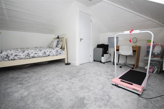 12 Ellensborough Drive, Kiltipper, Tallaght, Dublin 24