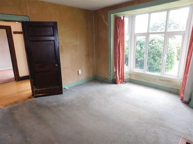 Photo 10 of 16 — 11 Menloe Gardens, Blackrock Road, Cork City, Cork
