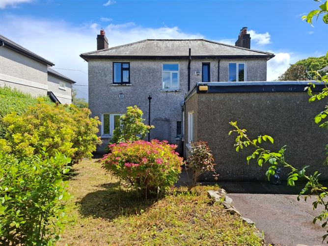 Photo 14 of 16 — 11 Menloe Gardens, Blackrock Road, Cork City, Cork