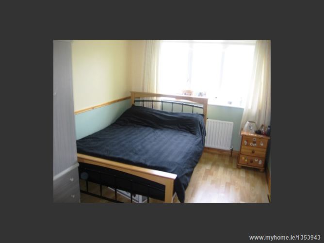 Photo 10 of 11 — 5 Annsboro View, Rathangan, Co. Kildare