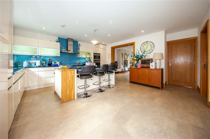 4 Castleknock Mews, Old Navan Road, Castleknock, Dublin 15