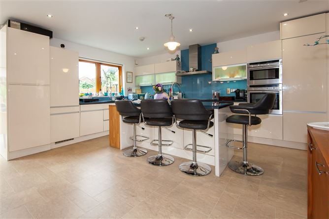 4 Castleknock Mews, Old Navan Road, Castleknock, Dublin 15