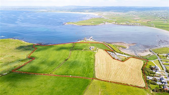 Doonmore House and Lands, Rhynagonnaught Bay, Doonbeg, Co. Clare.