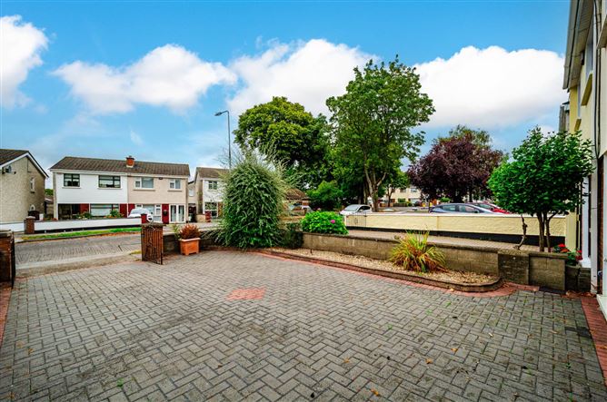 97 Woodview Heights, Lucan, County Dublin