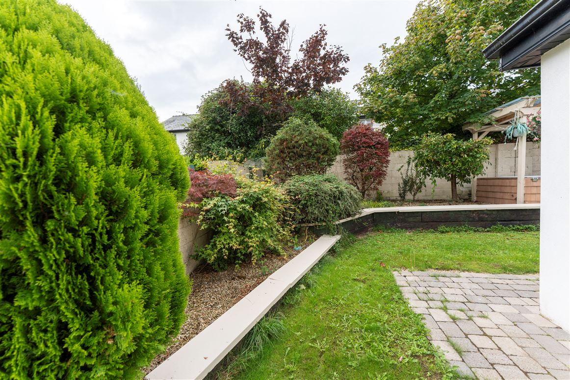 76 Cois Rioga, Caherconlish, Limerick