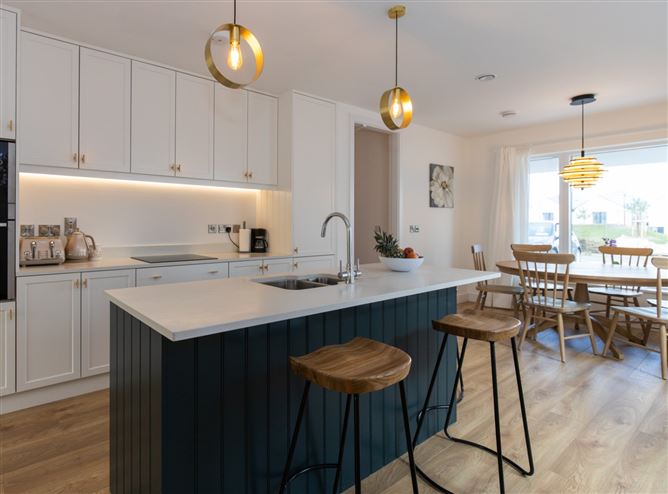 41 Sika Woods, Enniskerry, Co. Wicklow