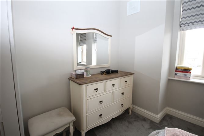 10 The Close, Citywest Village, Citywest, Dublin 24
