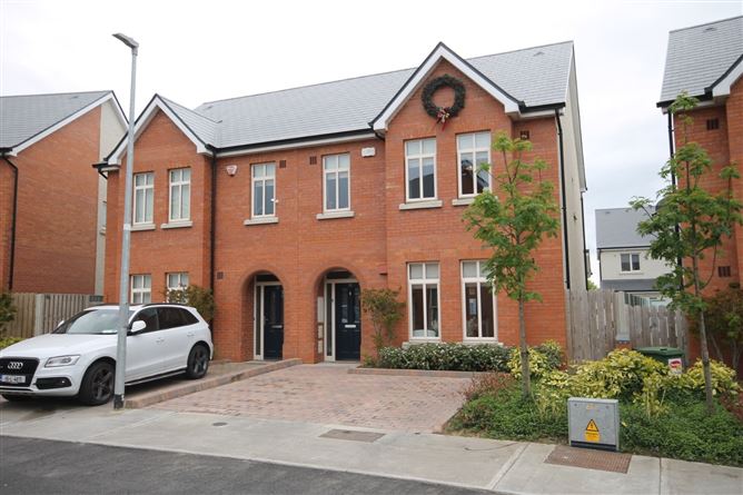 10 The Close, Citywest Village, Citywest, Dublin 24