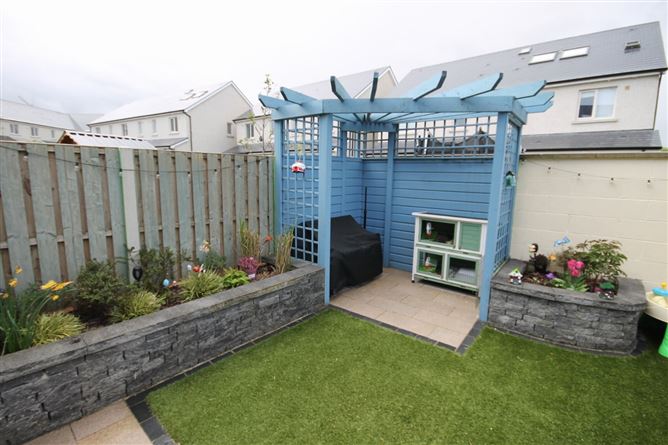 10 The Close, Citywest Village, Citywest, Dublin 24