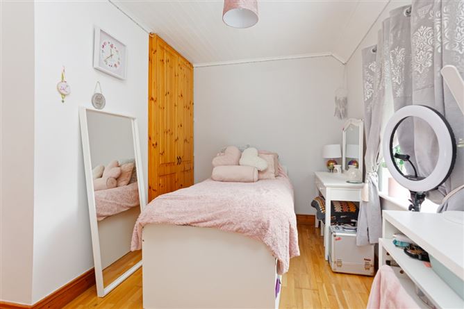 Photo 17 of 34 — 29 Gilroy Avenue, Edenderry, Offaly