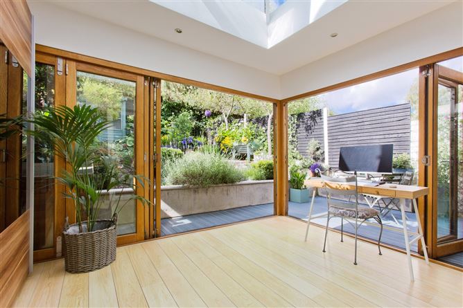 4 Cruagh Green, Cruagh Manor, Stepaside, Dublin 18