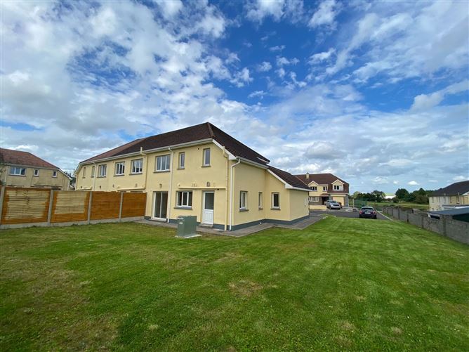 20 Abbeyfield, Ballaghaderreen, Roscommon
