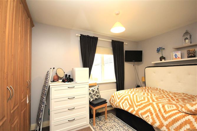 25 Buttercup Avenue , Portlaoise, Laois