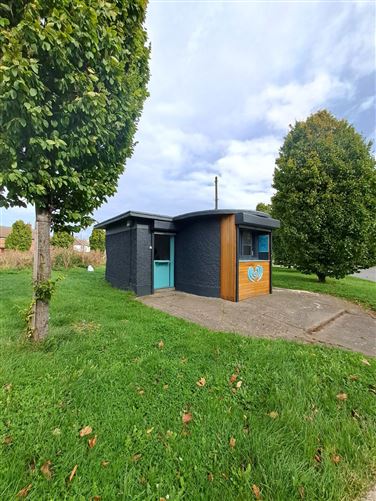 Kiosk at the Mourne Road, Drimnagh, Dublin 12