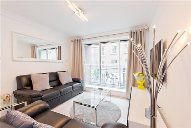 6 Iveagh Court Harcourt Road, South City Centre, Dublin 2