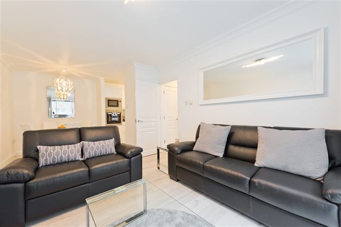 6 Iveagh Court Harcourt Road, South City Centre, Dublin 2