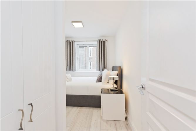 6 Iveagh Court Harcourt Road, South City Centre, Dublin 2