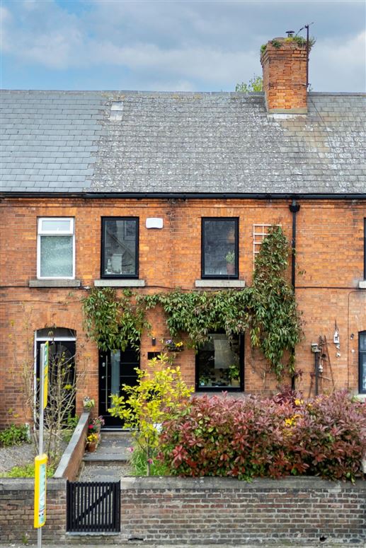 13 Woodfield Terrace, Inchicore, Dublin 8