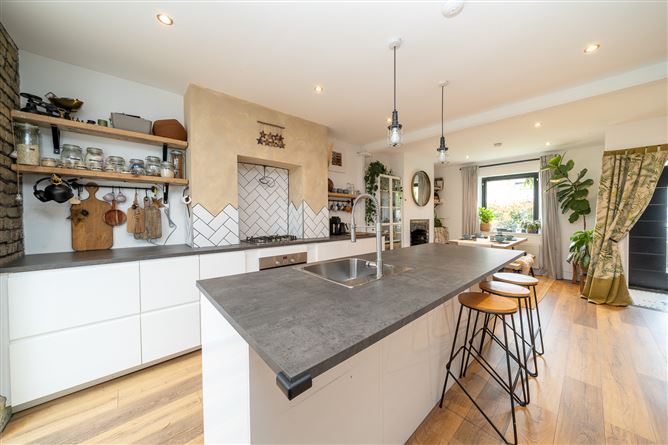 13 Woodfield Terrace, Inchicore, Dublin 8