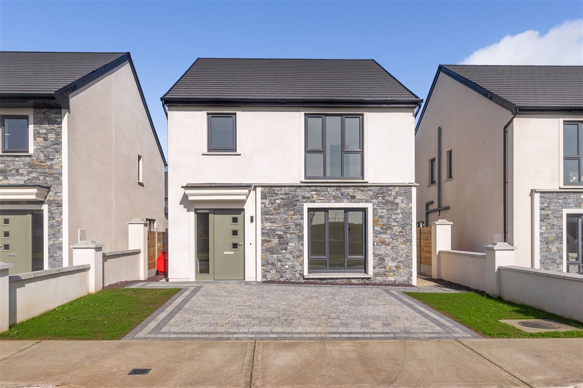 Lios an Ri, Rathcormac, Cork